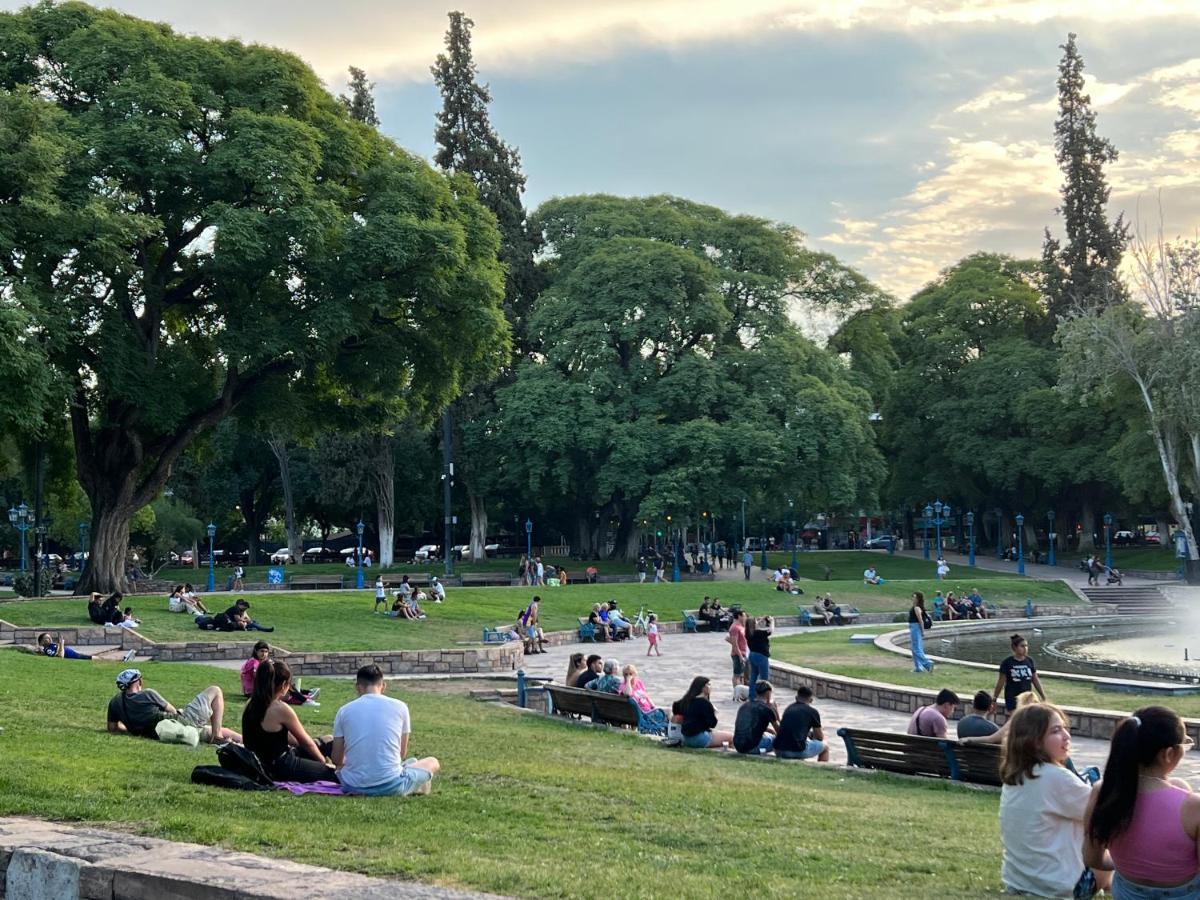 Plaza Independencia 2023 *